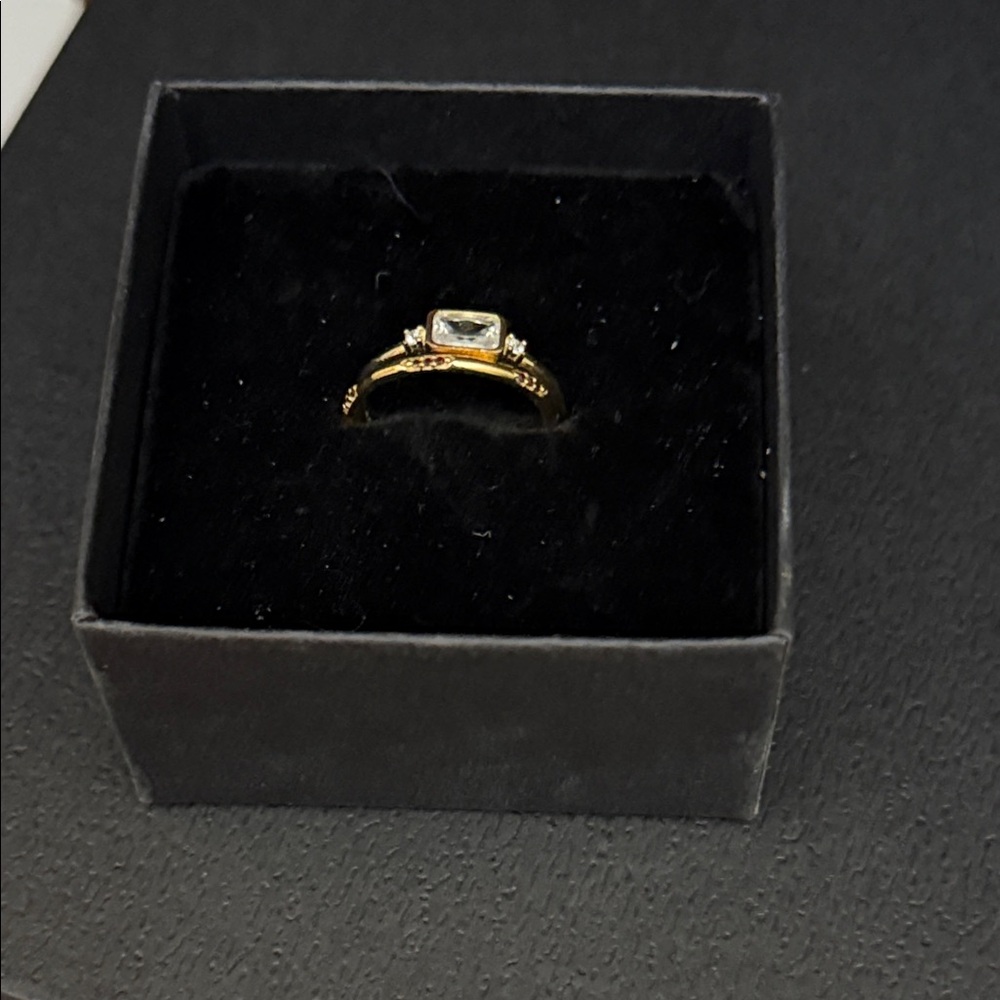 Elegant Gold Ring set